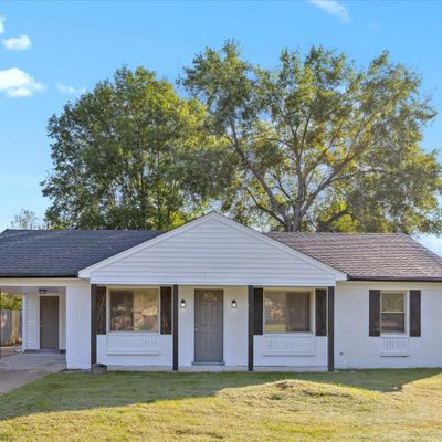 6250 Tulane Rd, Horn Lake, MS 38637