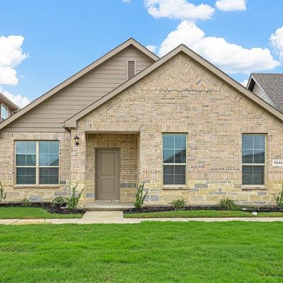 5212 Heritage St, Haltom City, TX 76117