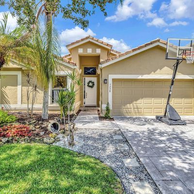 5238 Nw 112 Th Ter, Coral Springs, FL 33076