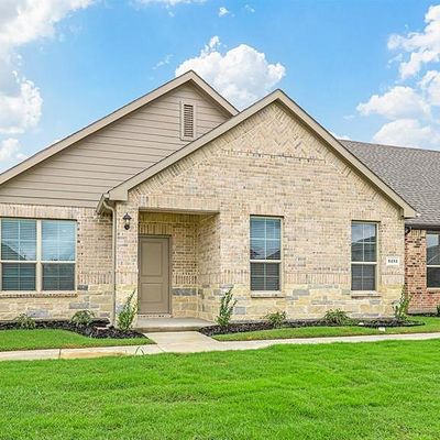 5249 Heritage St, Haltom City, TX 76117