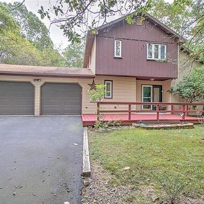 54 Honeysuckle Dr, Jim Thorpe, PA 18229