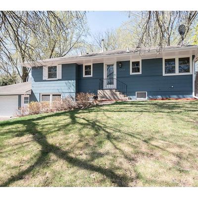 5404 Kimberly Rd, Minnetonka, MN 55345