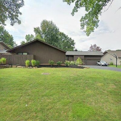 546 E Acadia Pt, Aurora, OH 44202