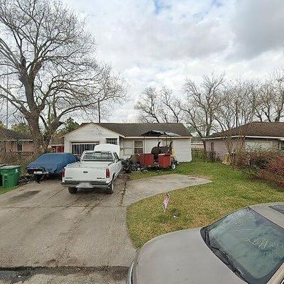 5505 Malmedy Rd, Houston, TX 77033