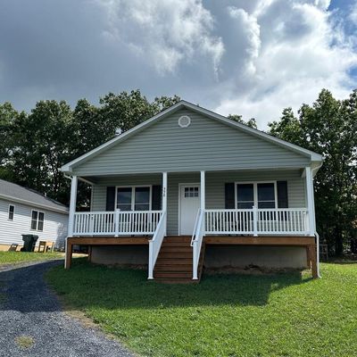 558 N Bayard Ave, Waynesboro, VA 22980