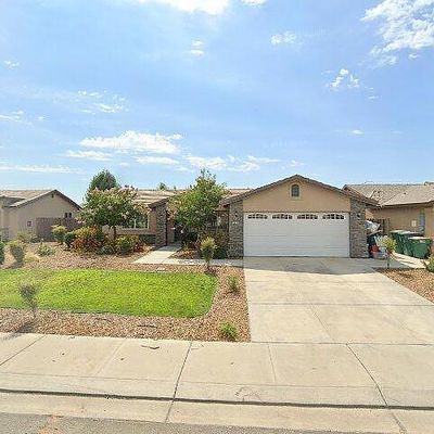 6909 N Meadowlark Ave, Winton, CA 95388