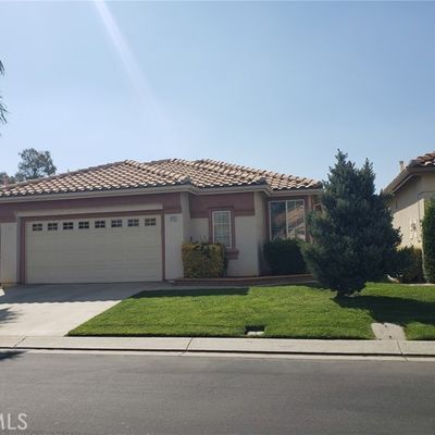 696 Big Spring Dr, Banning, CA 92220