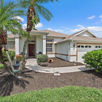 707 Planters Manor Way, Bradenton, FL 34212