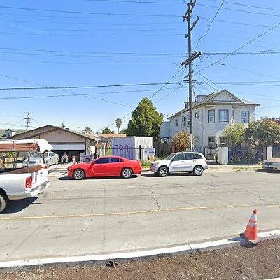 709 Pennsylvania Ave, Richmond, CA 94801