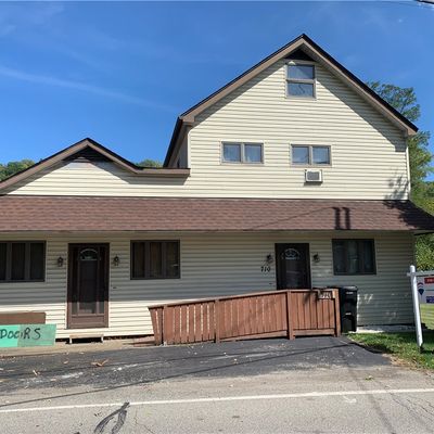 710 E Smithfield St, Greenock, PA 15047