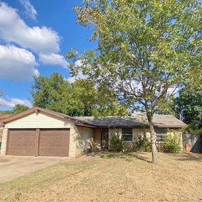 720 Briggs St, Cedar Hill, TX 75104