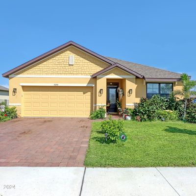 7255 Topaz Dr, Grant, FL 32949