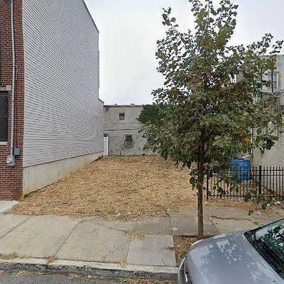 734 Dudley St, Philadelphia, PA 19148