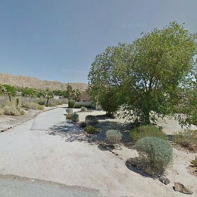 7417 Cardillo Trl, Yucca Valley, CA 92284