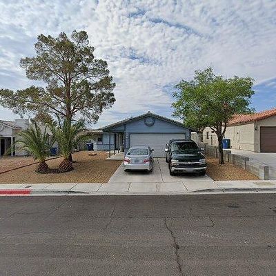 7425 Lattimore Dr, Las Vegas, NV 89128