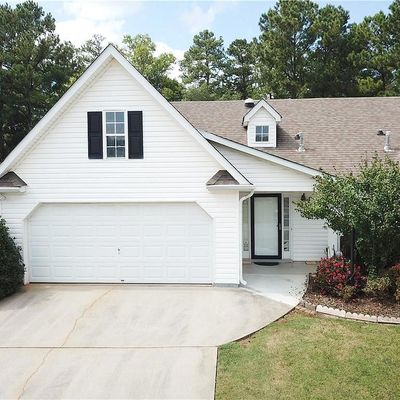 75 Courtyard Ln, Newnan, GA 30265