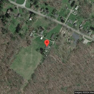 76 Apple Ln, Irvine, PA 16329