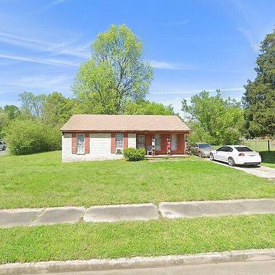 630 Blackhawk Rd, Memphis, TN 38109