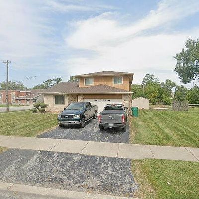 636 E 153 Rd St, Harvey, IL 60426