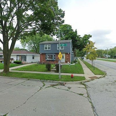 6400 N 49 Th St, Milwaukee, WI 53223