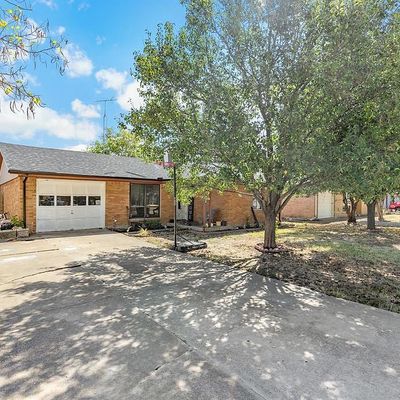 6503 Flamingo Rd, Greenville, TX 75402