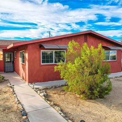 6686 Sahara Ave, Twentynine Palms, CA 92277