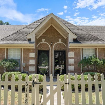 6718 Beaumont Cir, Southaven, MS 38671