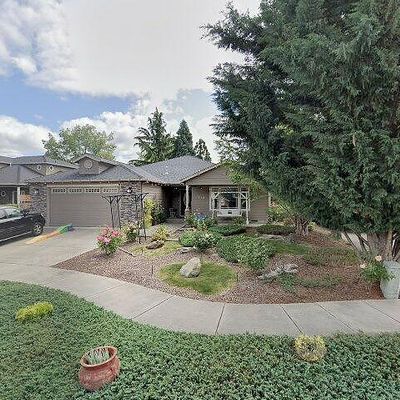 819 Solano Cir, Medford, OR 97504