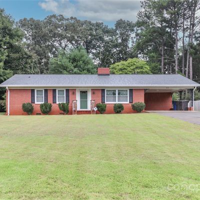 822 Ferndale Dr, Statesville, NC 28677