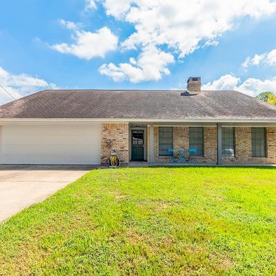 830 Nantucket Dr, Beaumont, TX 77706