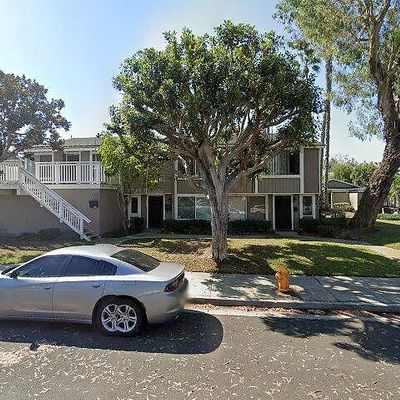 8482 Benjamin Dr #10, Huntington Beach, CA 92647