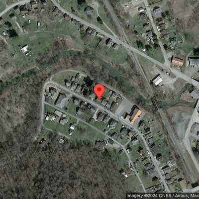 85 Highland Ave, Avella, PA 15312