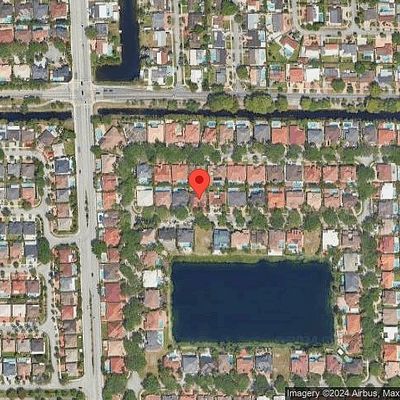 8565 Nw 168 Th Ter, Miami Lakes, FL 33016