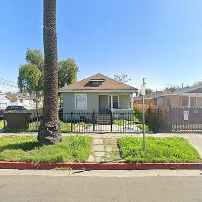 8800 Baring Cross St, Los Angeles, CA 90044