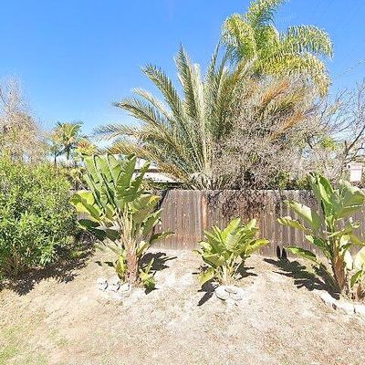 890 Capri Rd, Encinitas, CA 92024