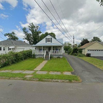 9 Arlington Rd, Cohoes, NY 12047