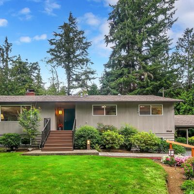 9049 196 Th St Sw, Edmonds, WA 98026