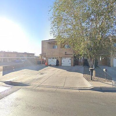 910 Bellamah Ave Nw, Albuquerque, NM 87104