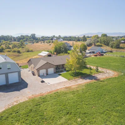 766 E Oneida St, Preston, ID 83263