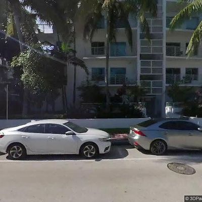 7728 Collins Ave #4, Miami Beach, FL 33141