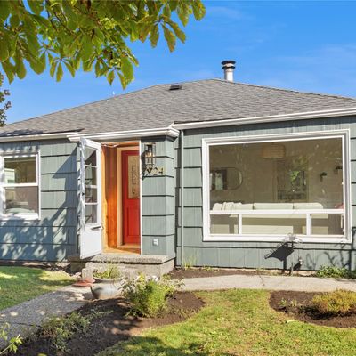 7924 17 Th Ave Sw, Seattle, WA 98106