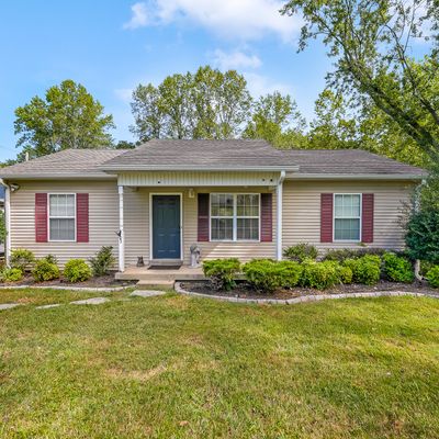 803 Draughon Dr, Greenbrier, TN 37073