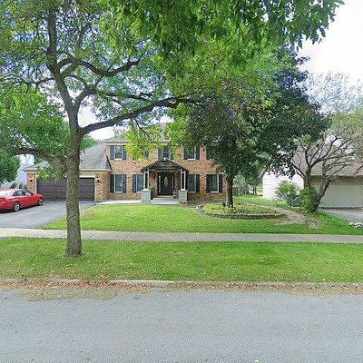 804 Cassin Rd, Naperville, IL 60565