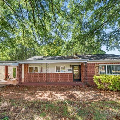 804 S Cline Ave, Newton, NC 28658