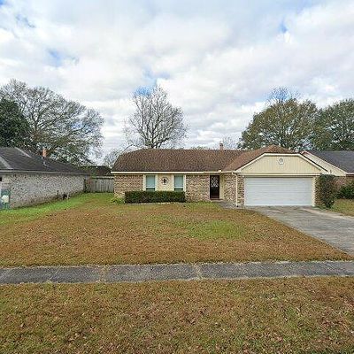 807 N Lake Verret Ct, Slidell, LA 70461