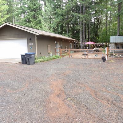 81 N Duckabush Dr E, Hoodsport, WA 98548