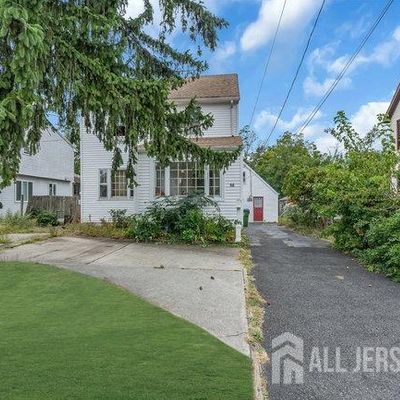 14 Fox Road, Edison, NJ 08817