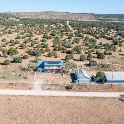 1 Apple Mountain Rd, Estancia, NM 87016