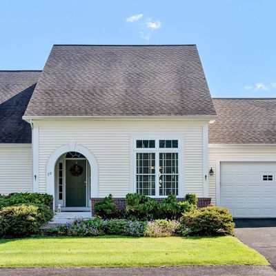 10 Long Green Terrace #10, Cromwell, CT 06416