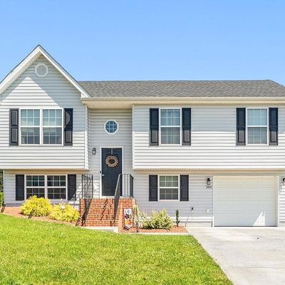 100 Kaleigh Dr, Maurertown, VA 22644